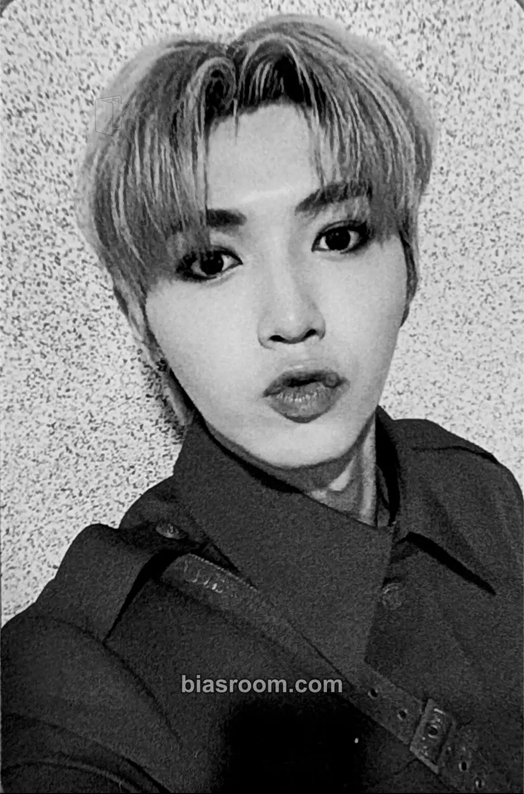 Jisung (ex. Love) line sun goodness Photocard - OnlyOneOf - OnlyOneOf K-pop photocard