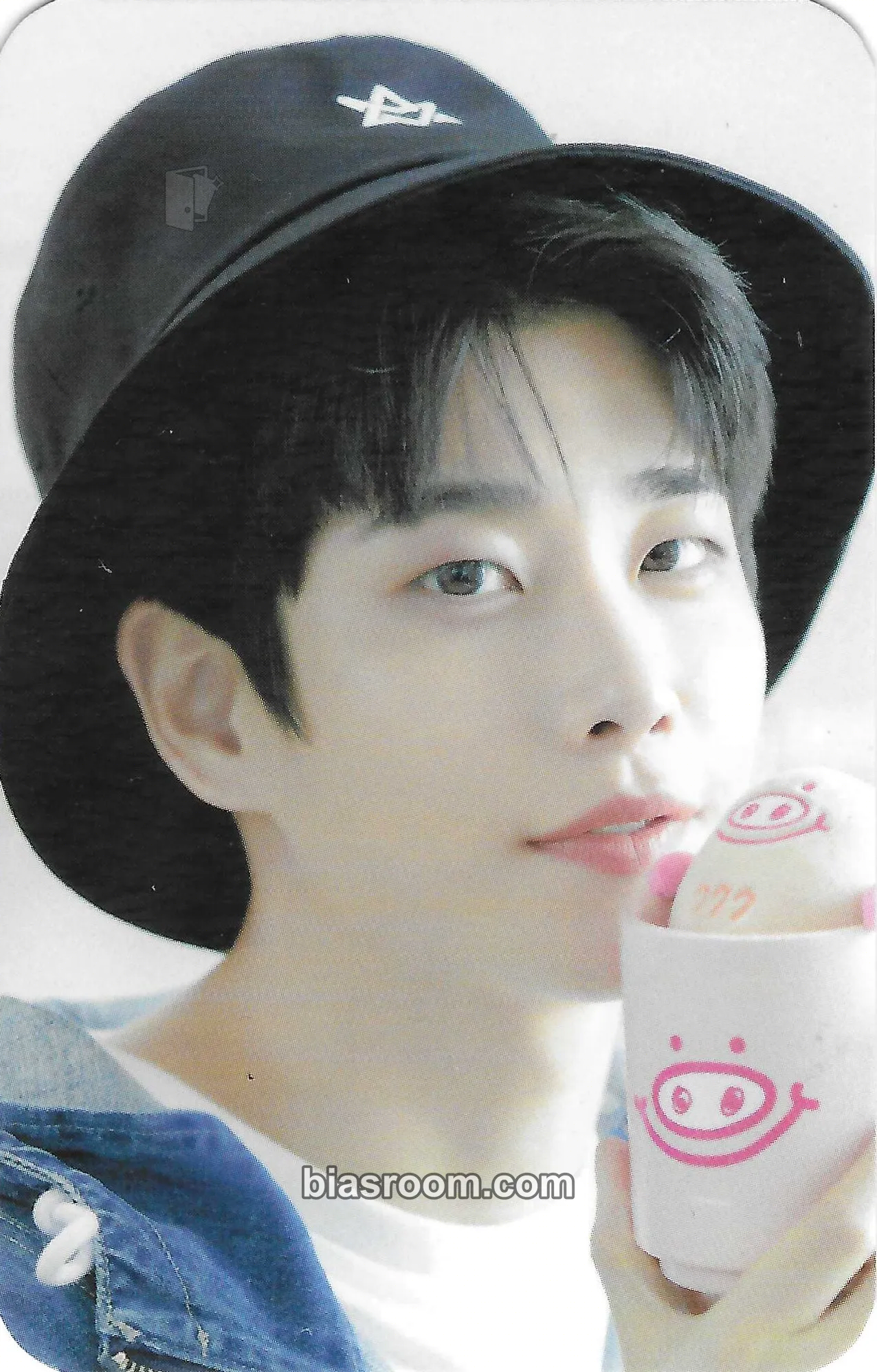MJ "WWISTILL" ASTRO X JUNON Photocard - ASTRO - ASTRO K-pop photocard