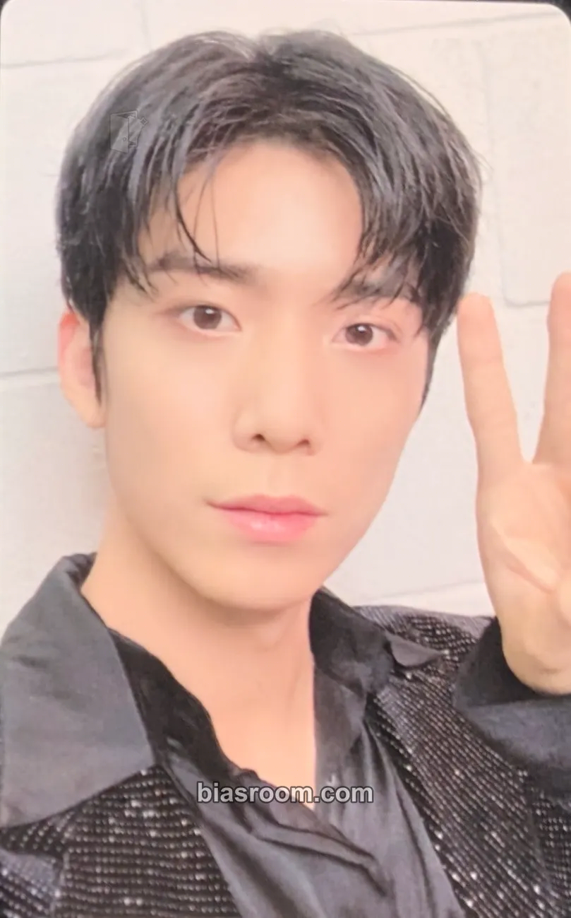 Hwiyoung TURN OVER Photocard - SF9 - SF9 K-pop photocard