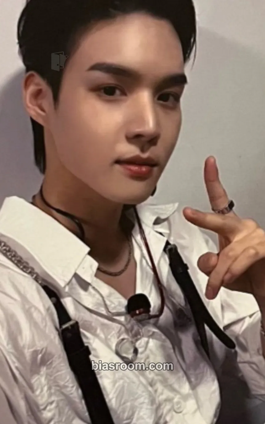 Sejun Chaos Photocard - VICTON - VICTON K-pop photocard