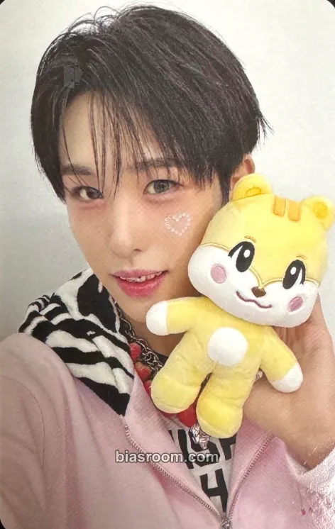 Hyui <One Beat> Special Concert Photocard - NEXZ - NEXZ K-pop photocard