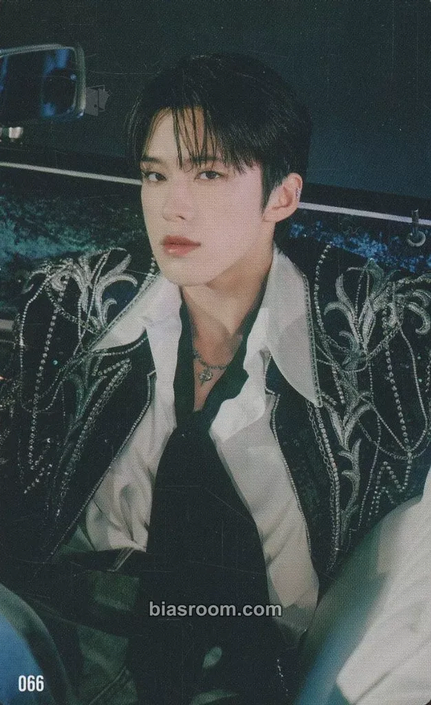 Junki Kono JO1DER SHOW 2024-2025 ’WHEREVER WE ARE’ Photocard - JO1 - JO1 K-pop photocard
