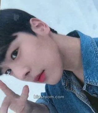 Byungchan Voice To ALICE Photocard - VICTON - VICTON K-pop photocard