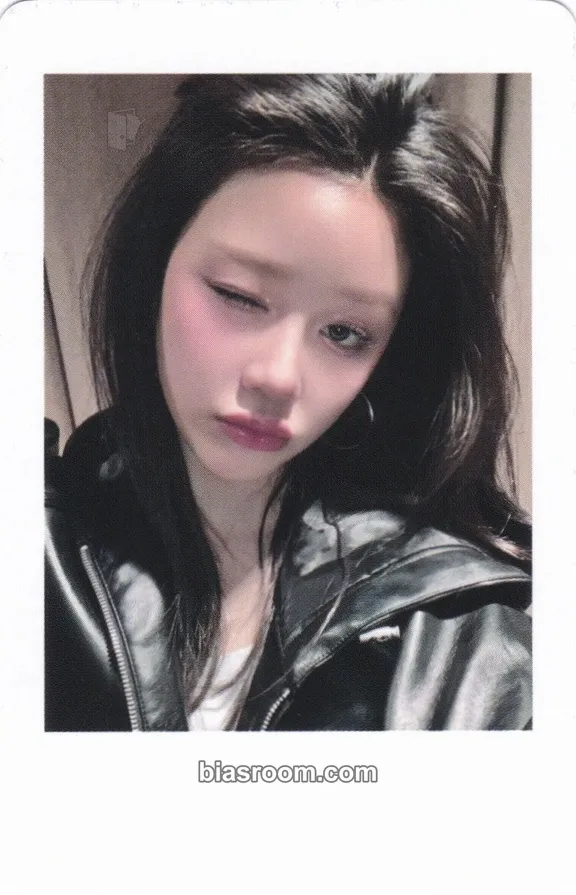 Pharita CHOOM Photocard - BABYMONSTER - BABYMONSTER K-pop photocard