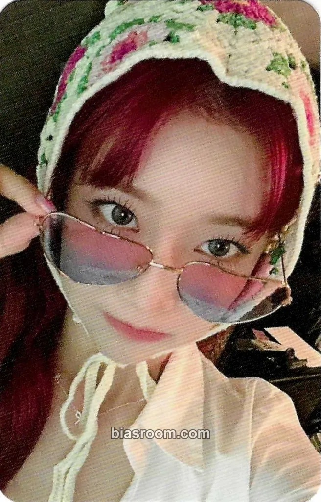 Sumin Metamorphic Photocard - STAYC - STAYC K-pop photocard