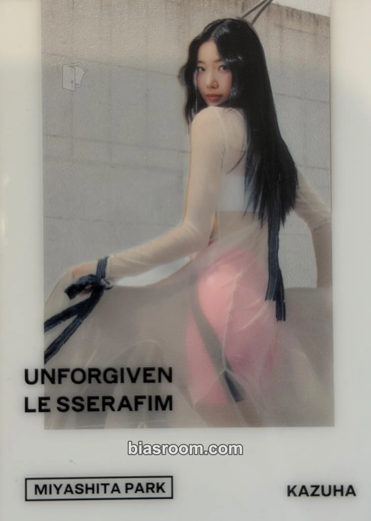 Kazuha UNFORGIVEN (Japanese Ver) Photocard - LE SSERAFIM - LE SSERAFIM K-pop photocard