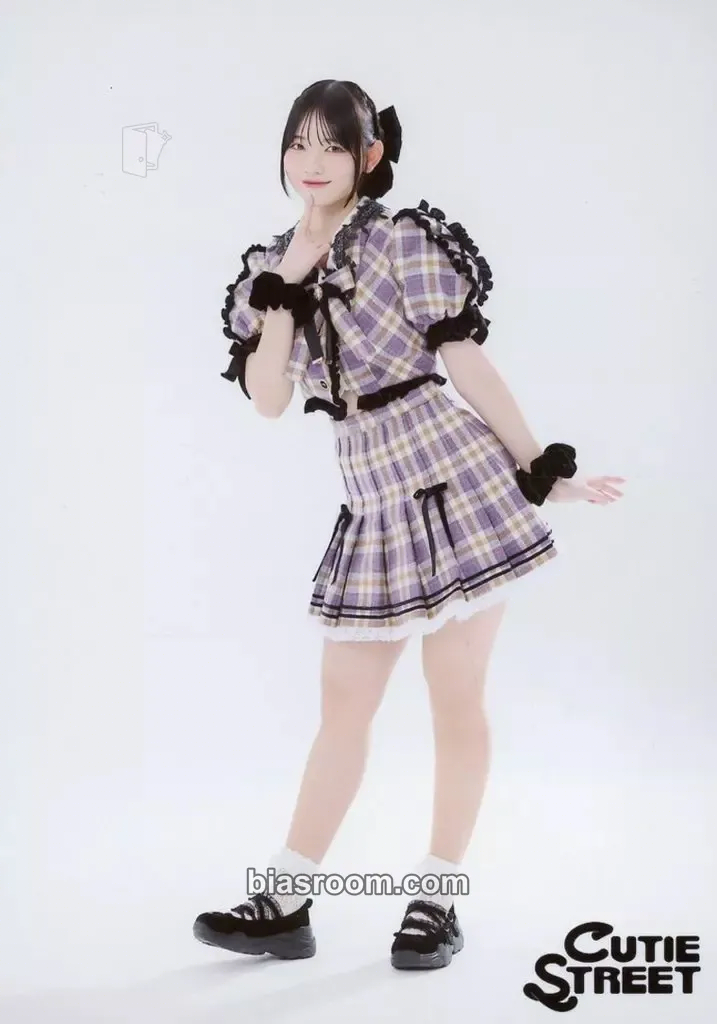 Nagisa Manabe 5 Photo Set - Plaid School Uniform Edition - Photocard - Cutie Street - Cutie Street K-pop photocard