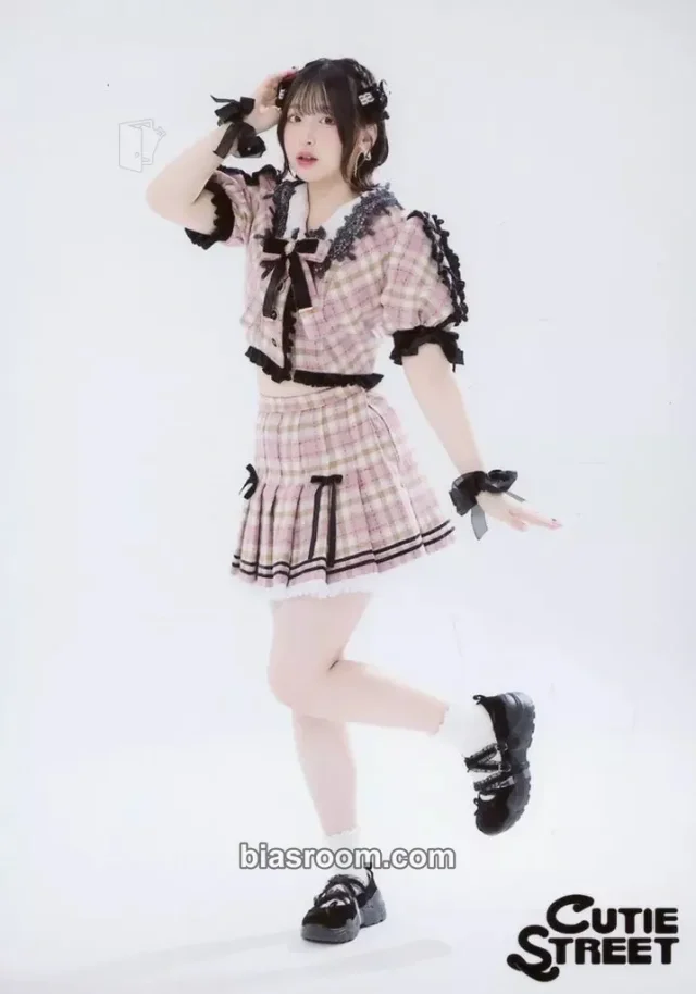 Cutie Street - Haruka Sakuraba - 5 photo set - plaid school uniform edition - Other trading card