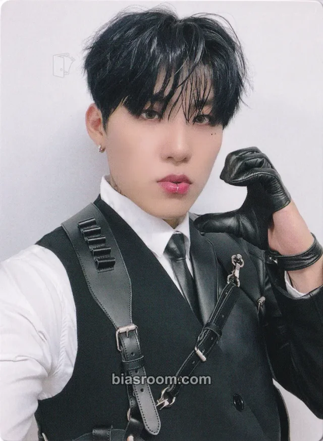 AB6IX - Woojin - SAVIOR Album album photocard limited edition A version