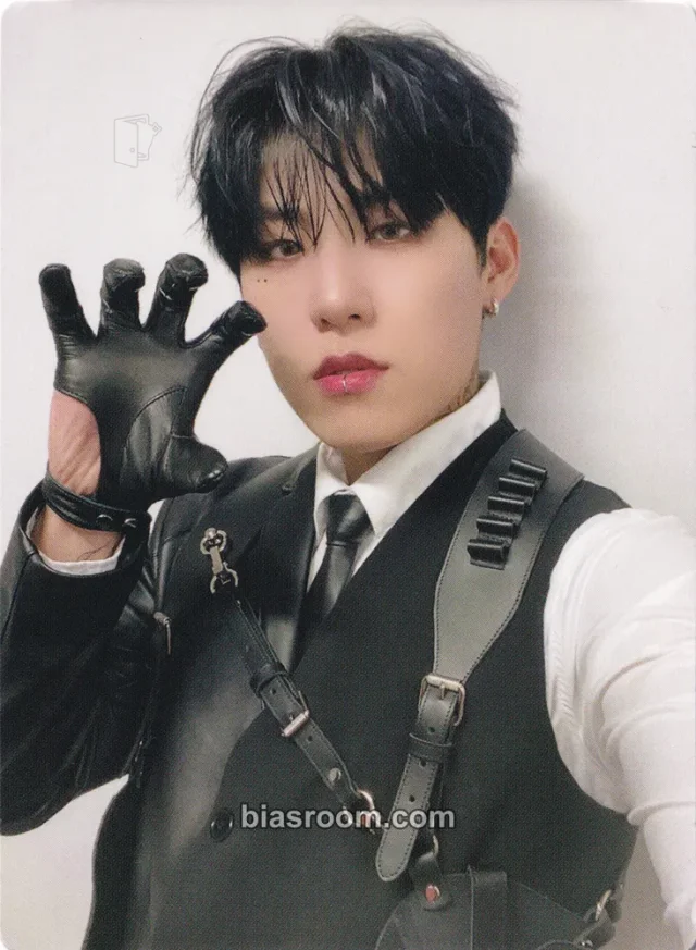 AB6IX - Woojin - SAVIOR Album album photocard limited edition A version