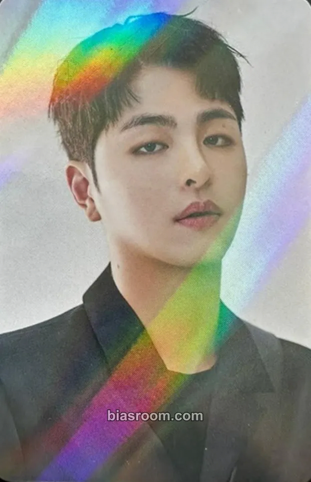 Ju-ne iKON WORLD TOUR TAKEOFF (2023) Photocard - iKON - iKON K-pop photocard