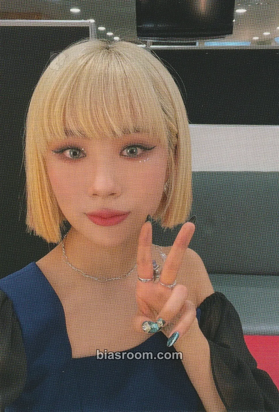 Dosie INTO VIOLET Photocard - PURPLE KISS - PURPLE KISS K-pop photocard