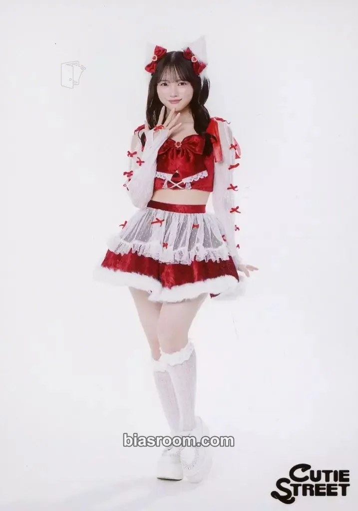 Nagisa Manabe 5 Photo Set - 2024 Christmas Costume Edition - Photocard - Cutie Street - Cutie Street K-pop photocard