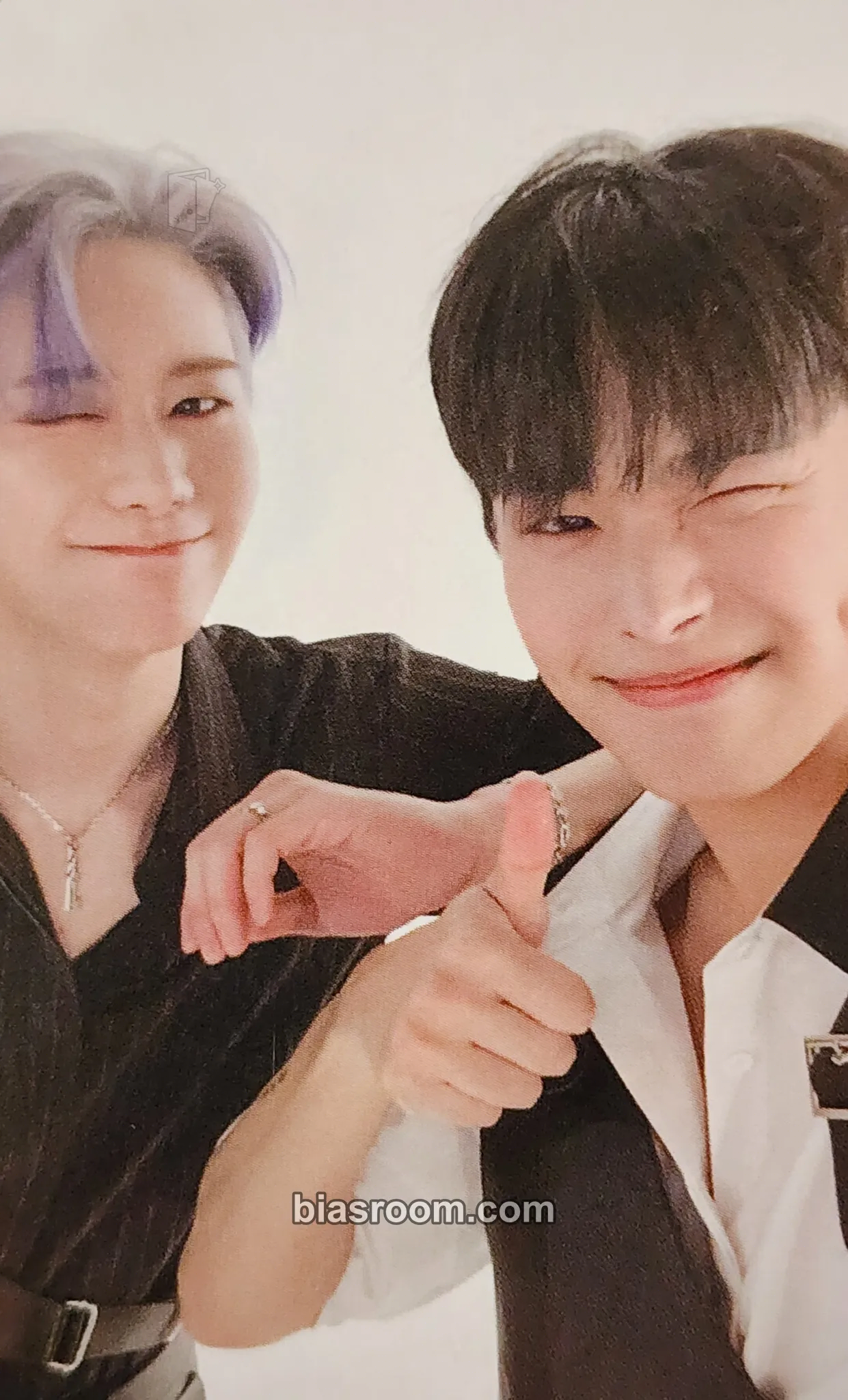 Chaos Photocard - VICTON - VICTON K-pop photocard