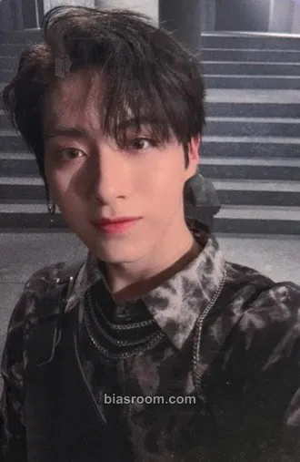 Xion LIVED Photocard - ONEUS - ONEUS K-pop photocard
