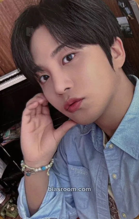 Jongho 2025 Season's Greetings - Rock Will Never Die Photocard - ATEEZ - ATEEZ K-pop photocard
