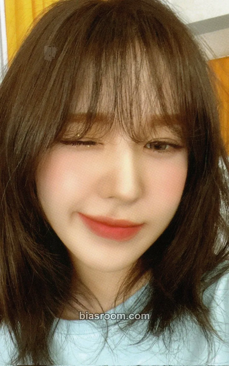 Wendy 8th Anniversary Photocard - Red Velvet - Red Velvet K-pop photocard