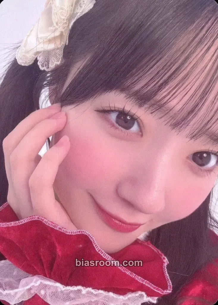 Emiru Kawamoto Random Trading Cards -Christmas 2024 Edition- Photocard - Cutie Street - Cutie Street K-pop photocard