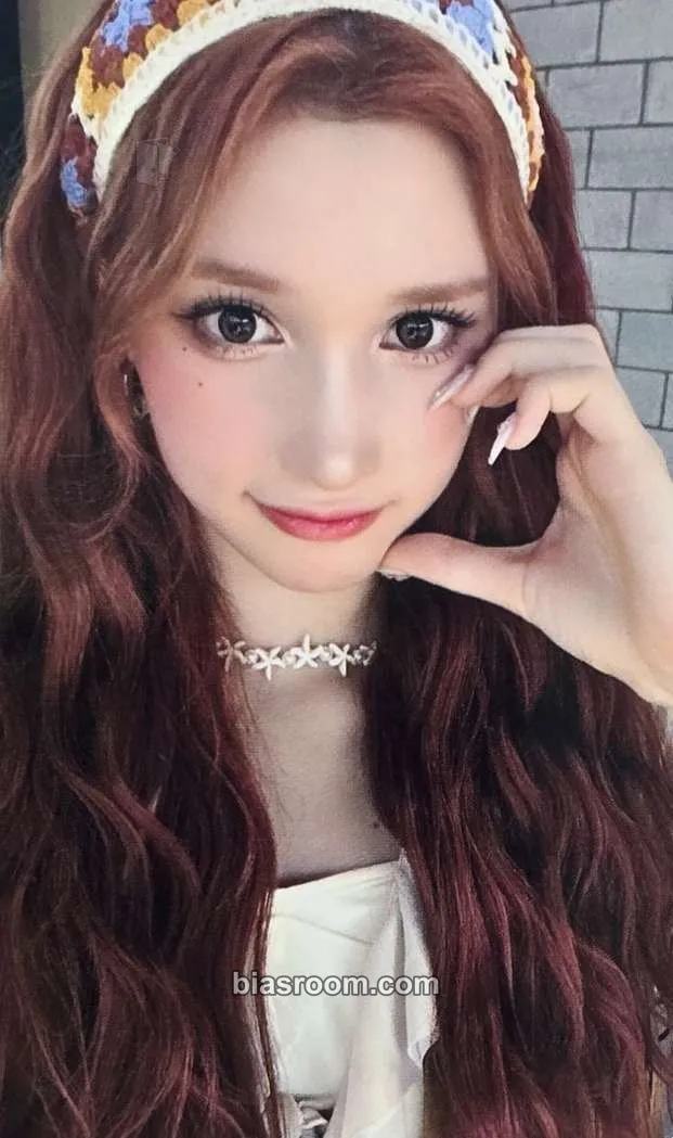 Huening Bahiyyih TIPI-TAP Photocard - Kep1er - Kep1er K-pop photocard