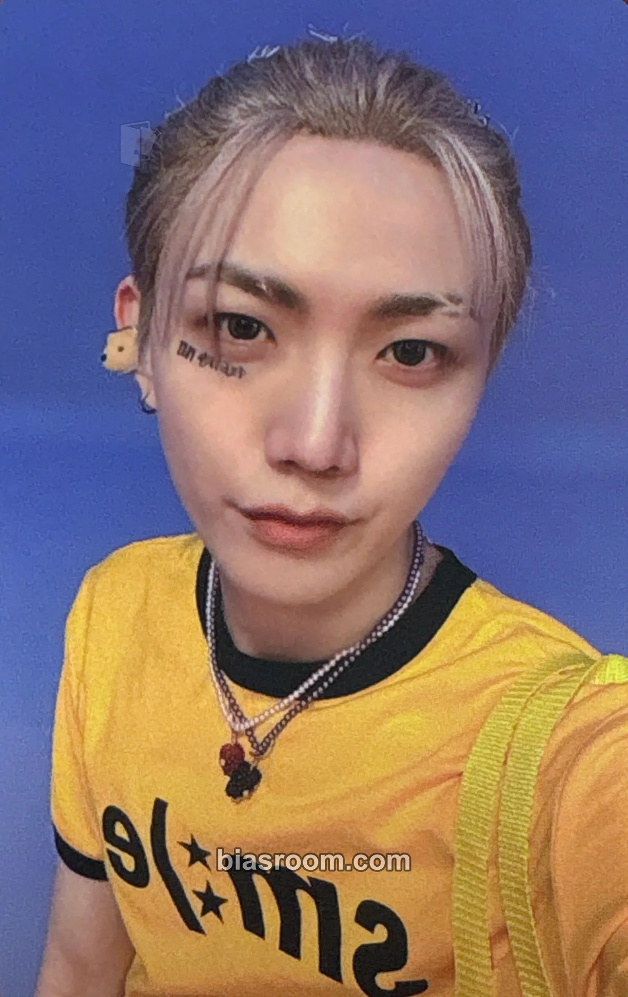 Hyunbin VCF Photocard - ALL(H)OURS - ALL(H)OURS K-pop photocard