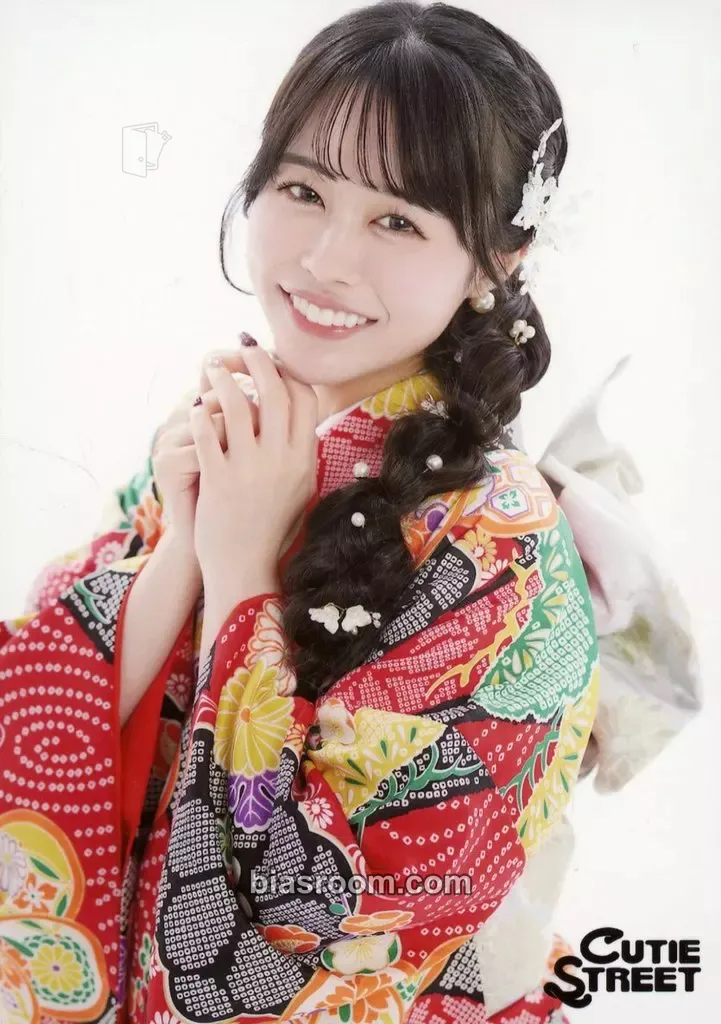 Aika Sano 5 Photo set - Furisode 2025 Edition Photocard - Cutie Street - Cutie Street K-pop photocard