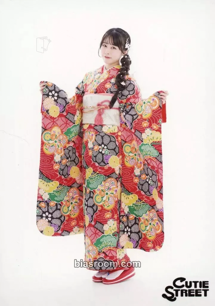 Aika Sano 5 Photo set - Furisode 2025 Edition Photocard - Cutie Street - Cutie Street K-pop photocard