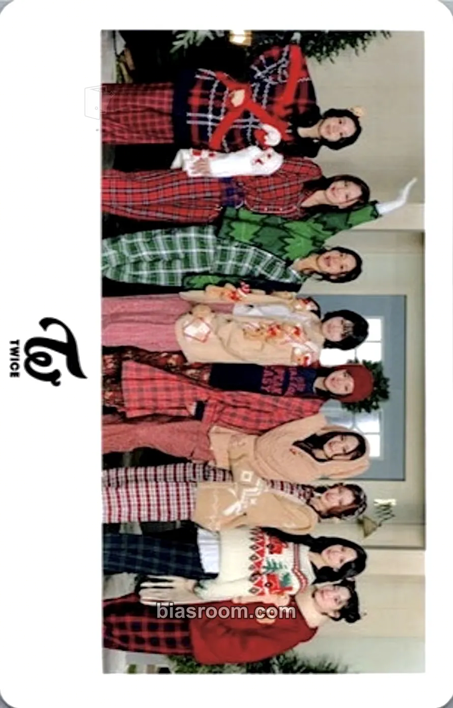 2025 JYP JAPAN POP-UP "Holiday Morning" Photocard - TWICE - TWICE K-pop photocard