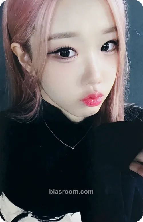 Chaewon Love XX Photocard - CLASSy - CLASSy K-pop photocard