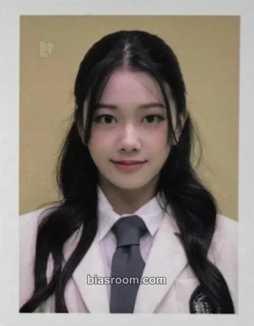 Jimin LIVES ACROSS Photocard - CLASSy - CLASSy K-pop photocard