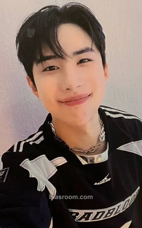 Wow A.C.E FanCon - Overturn Photocard - A.C.E - A.C.E K-pop photocard