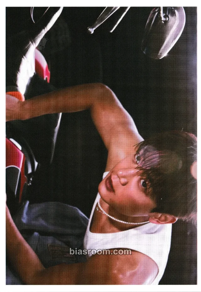 SHINee - Minho - TEMPO Album down-tempo version postcard album inclusion