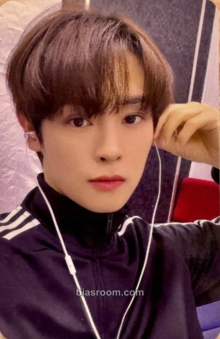 Karam Expecting Tomorrow Photocard - Asc2nt - Asc2nt K-pop photocard