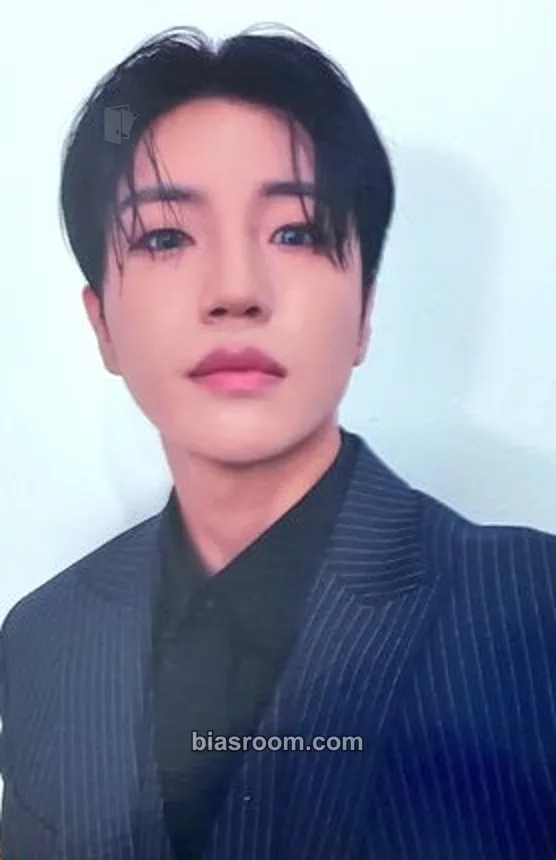 Lee Jiham PINATA Photocard - A.C.E - A.C.E K-pop photocard