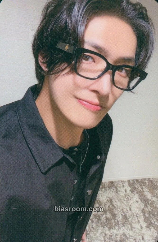 Mingi Japan Fan Club 6th Debut Anniversary Lottery Photocard - ATEEZ - ATEEZ K-pop photocard