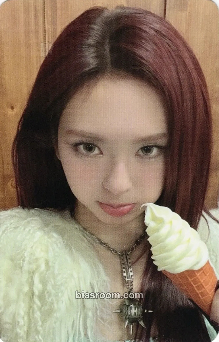 Chiquita CHOOM Photocard - BABYMONSTER - BABYMONSTER K-pop photocard