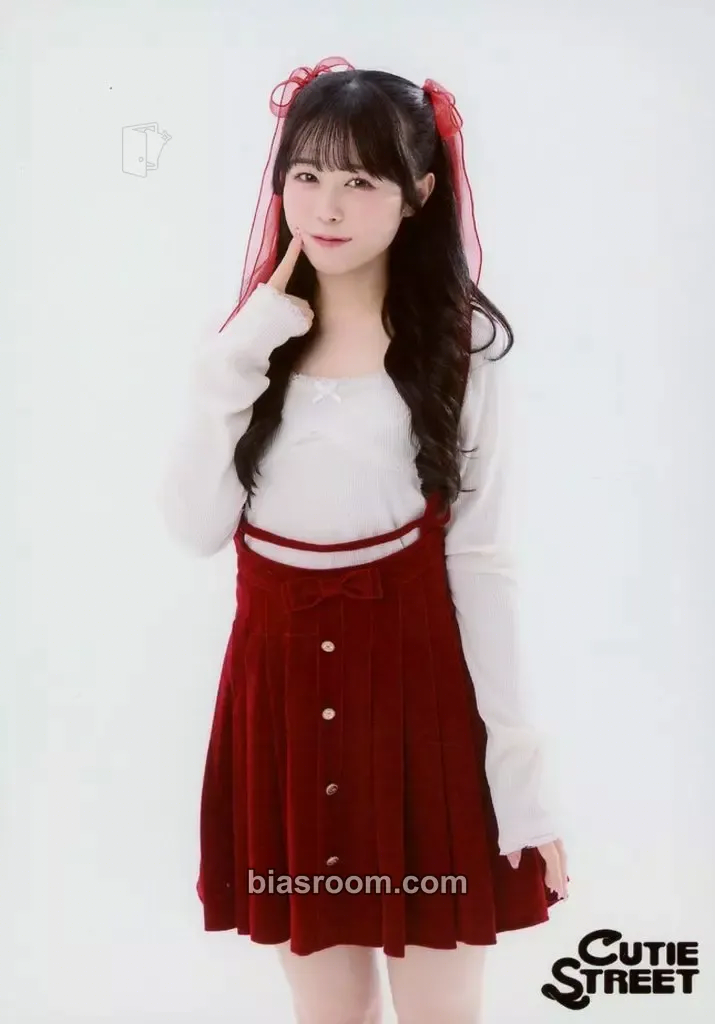 Aika Sano 5 Photo Set - 2025 Valentine’s Costume Edition Photocard - Cutie Street - Cutie Street K-pop photocard