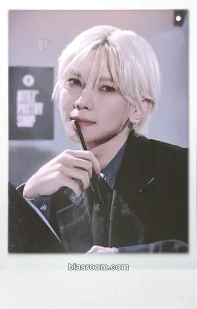ATEEZ - Yeosang - 2026 Season's Greetings - Pastry Shop Other season's greetings dear my muse (dmm) pob (pre-order benefit) polaroid