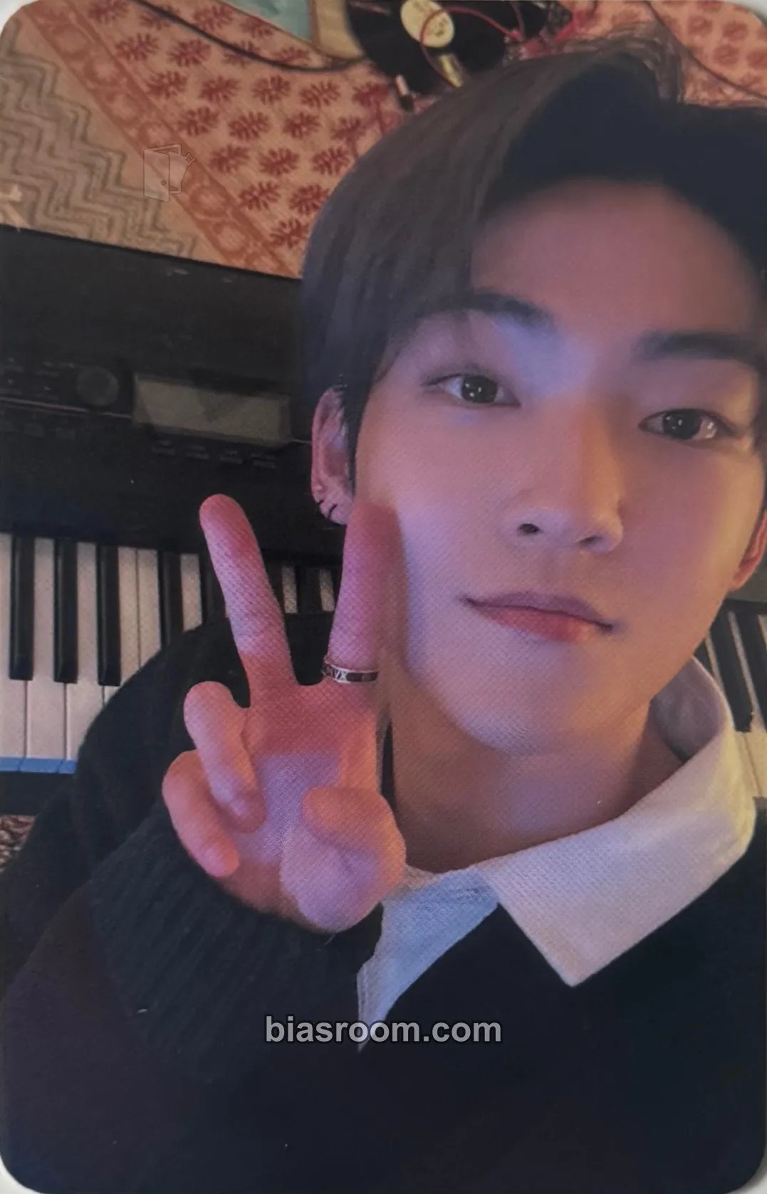 Kevin THE AZIT: Pop-up store in Seoul Photocard - THE BOYZ - THE BOYZ K-pop photocard