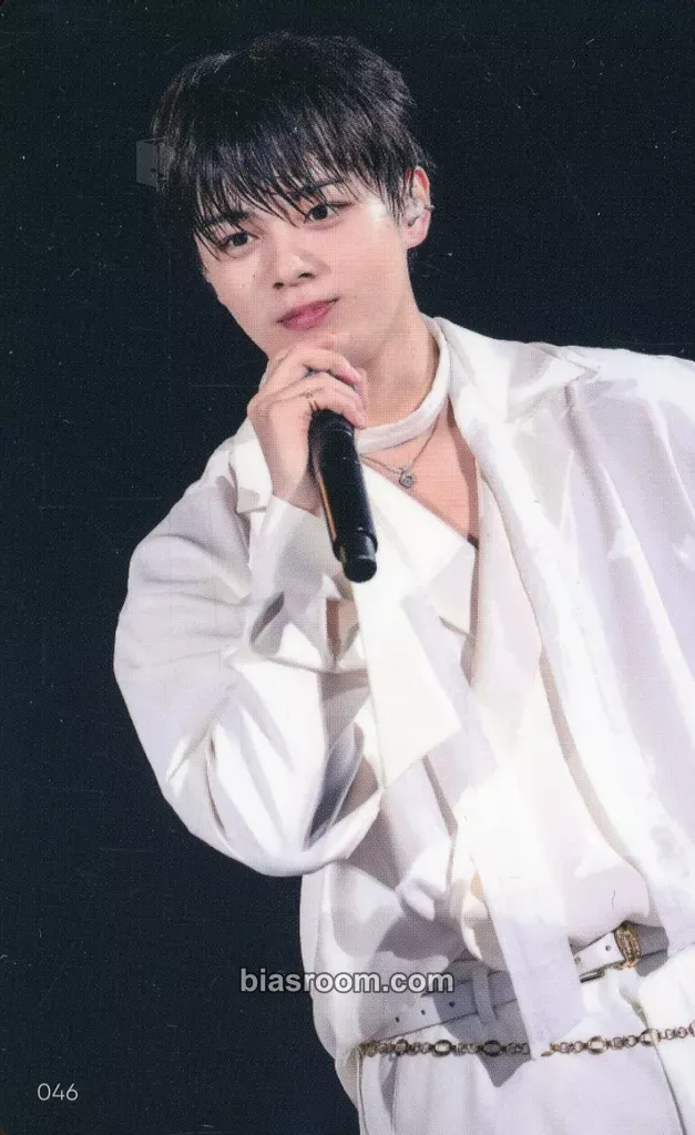 Shion Tsurubo 2023 2ND ARENA LIVE TOUR - 'BEYOND THE DARK:RISE in KYOCERA DOME OSAKA' Photocard - JO1 - JO1 K-pop photocard