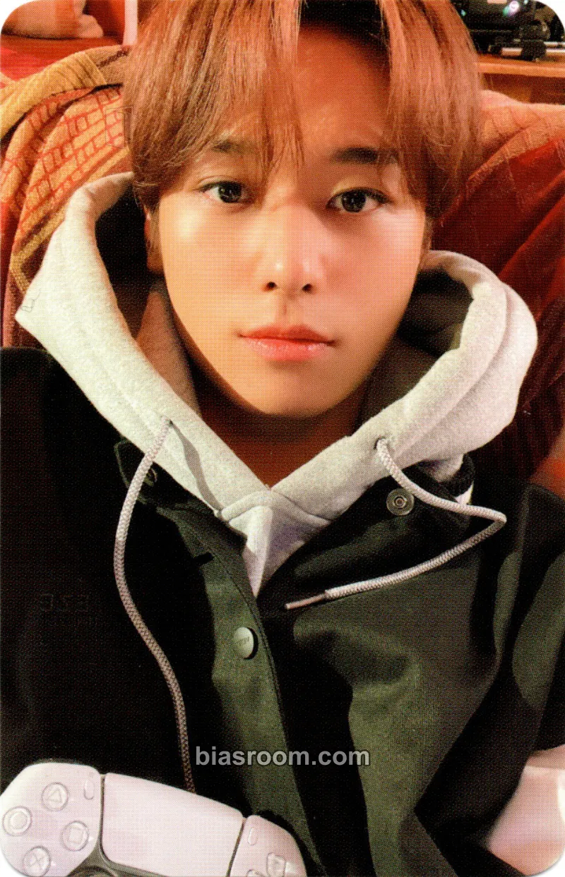 Juyeon THE AZIT: Pop-up store in Seoul Photocard - THE BOYZ - THE BOYZ K-pop photocard
