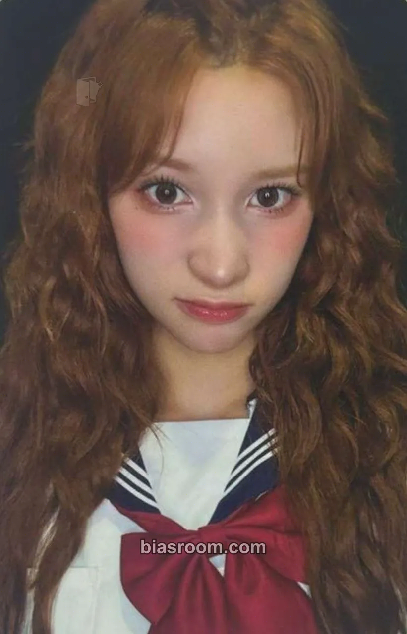 Huening Bahiyyih BUBBLE GUM Photocard - Kep1er - Kep1er K-pop photocard