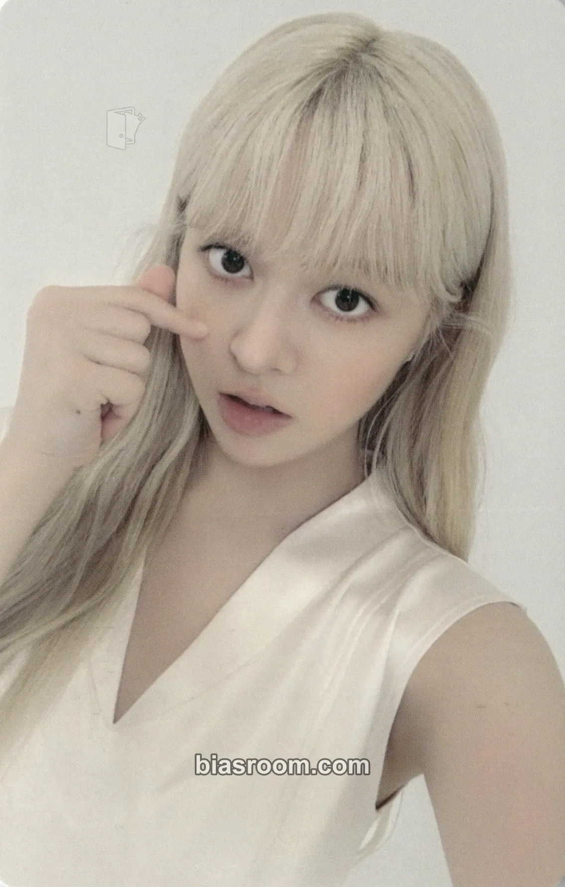 Lily Heavy Serenade Photocard - NMIXX - NMIXX K-pop photocard
