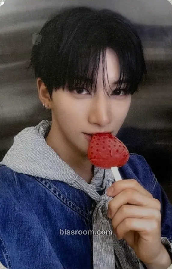 Yu Japan Debut 1st Anniversary Pop-up Store "1st SCOOP" Photocard - NEXZ - NEXZ K-pop photocard