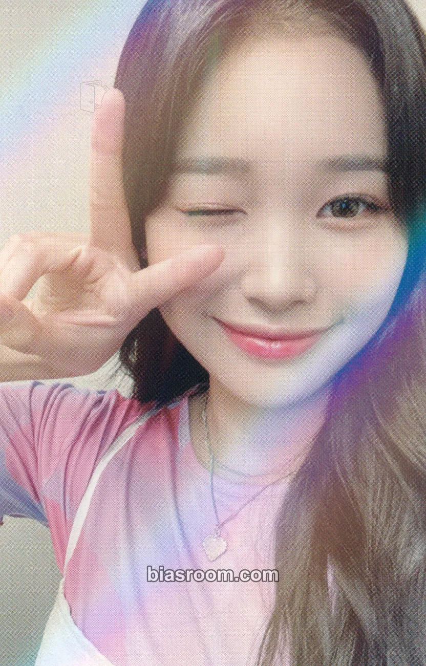 Jihan Play Game : Holiday Photocard - Weeekly - Weeekly K-pop photocard