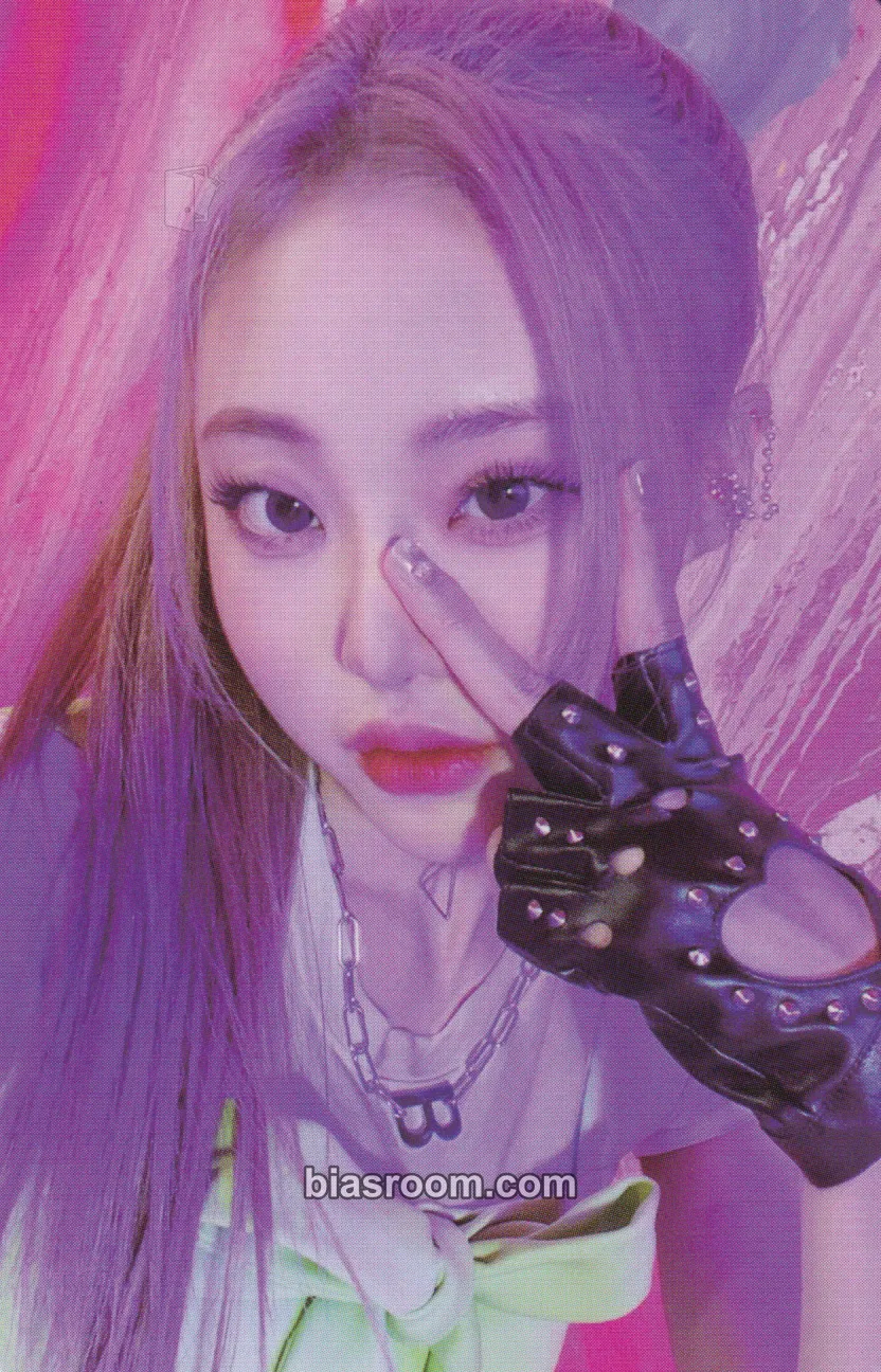 Sheon The Collective Soul and Unconscious: Chapter One Photocard - Billlie - Billlie K-pop photocard