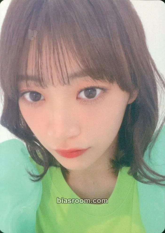 Kana Itakura -KAWAII LAB. 3rd Anniversary Special Live Official Goods Photocard - Cutie Street - Cutie Street K-pop photocard