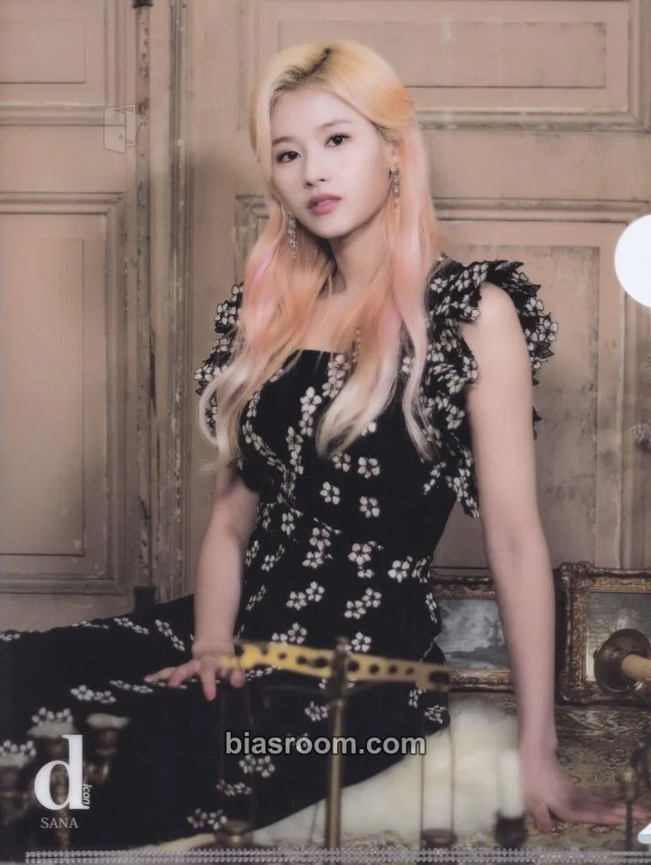 Sana Dicon Vol7 - YOU ONLY LIVE ONCE Photocard - TWICE - TWICE K-pop photocard