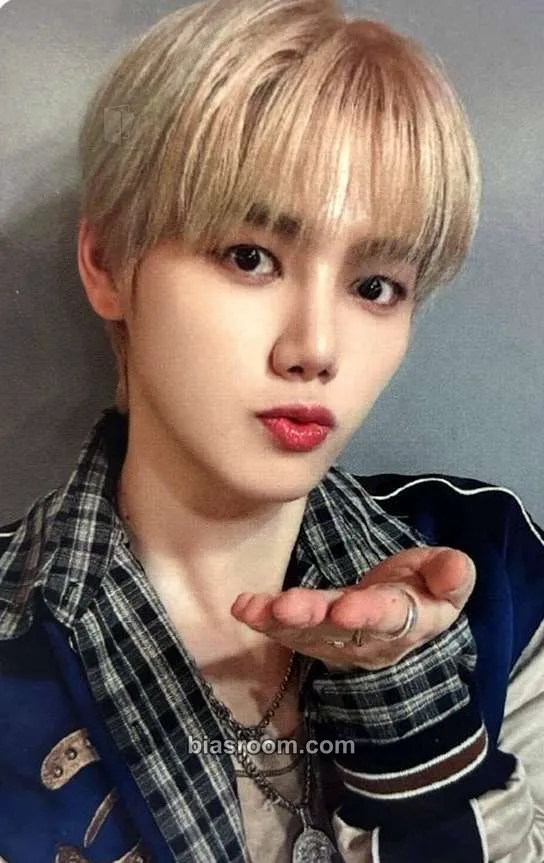 Minhee MASTER : PIECE Photocard - CRAVITY - CRAVITY K-pop photocard