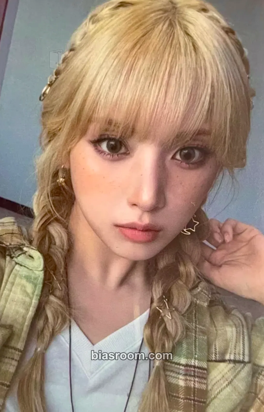 Jiwoo Fe3O4: STICK OUT Photocard - NMIXX - NMIXX K-pop photocard