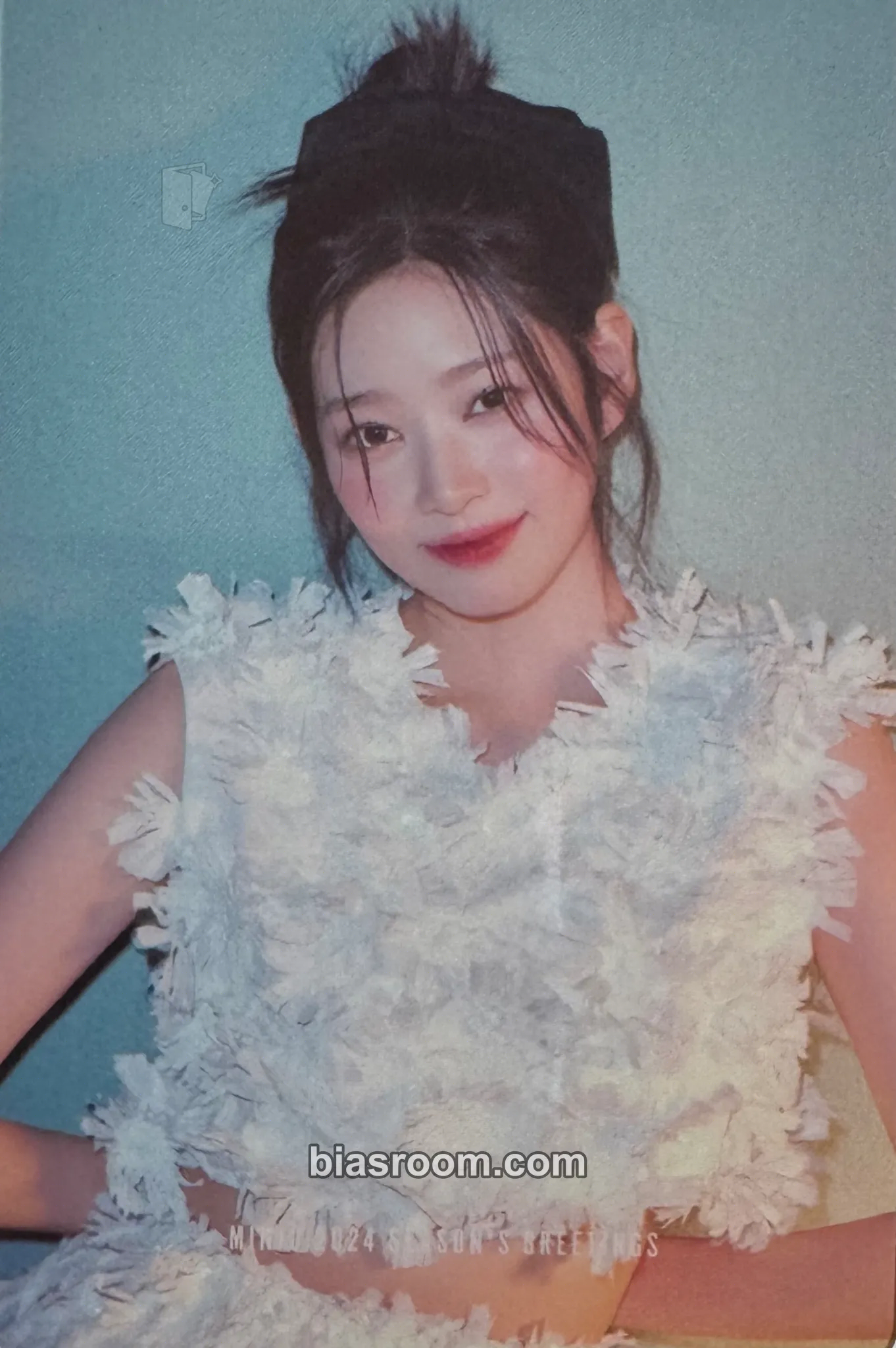 Minju 2024 Season’s Greetings - 문득, Anywhere Photocard - Kim Minju - Kim Minju K-pop photocard